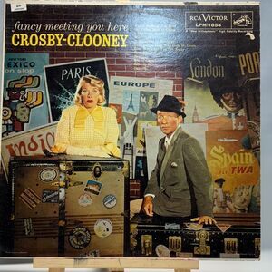 Crosby-Clooney Vinyl Record - Classic Black